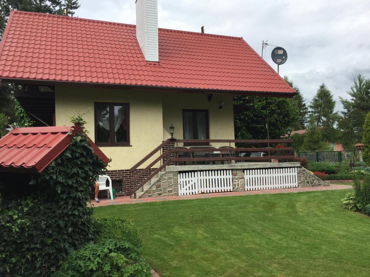 Domek Kamien Nad Jeziorem Z Jacuzzi Jelenska Huta 外观 照片